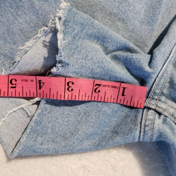 Asos Denim Cut-Off Jean Shorts Women's 32 Mid Rise Light Wash Raw Hem 4" Inseam - Picture 11 of 11